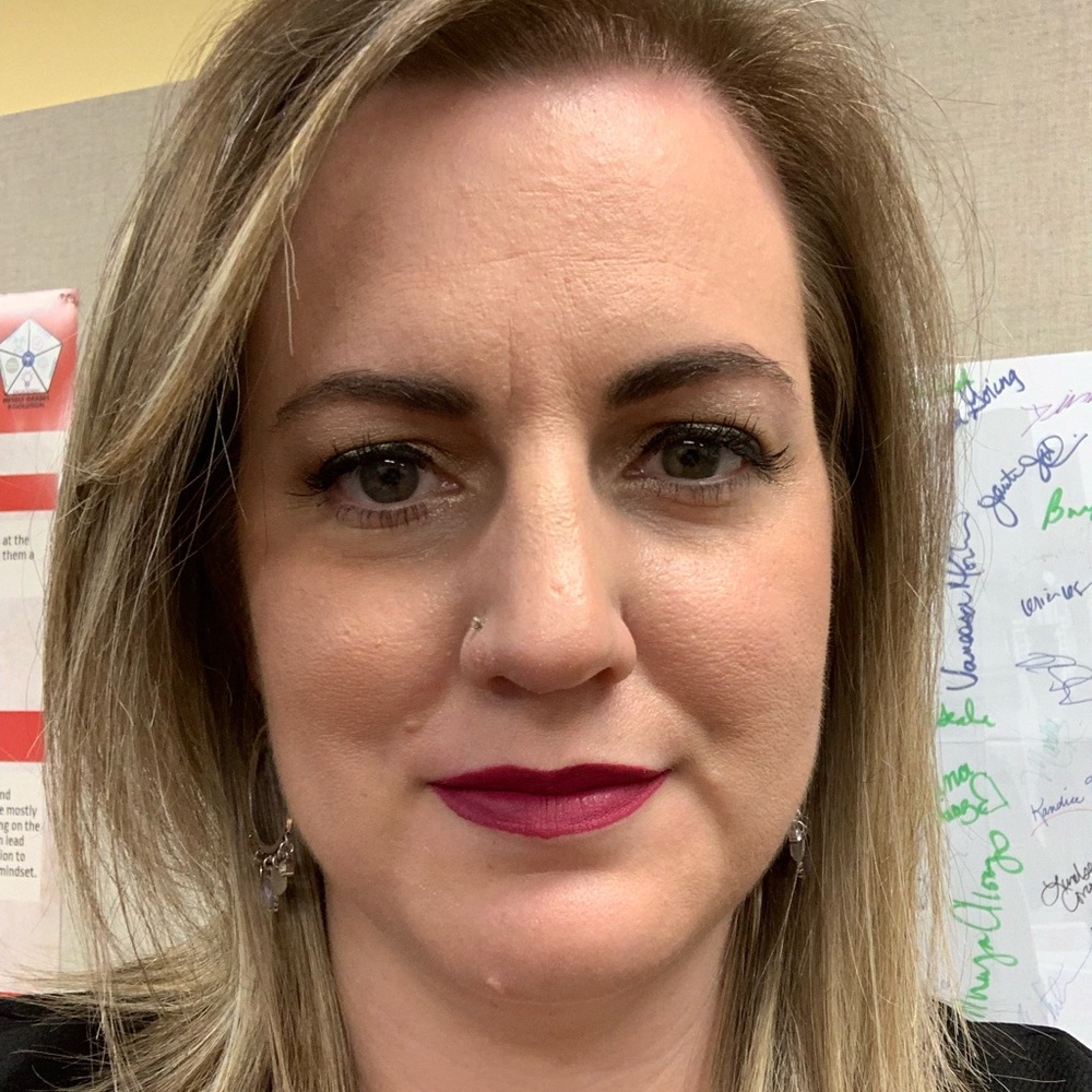 Meet your Posher, Angela